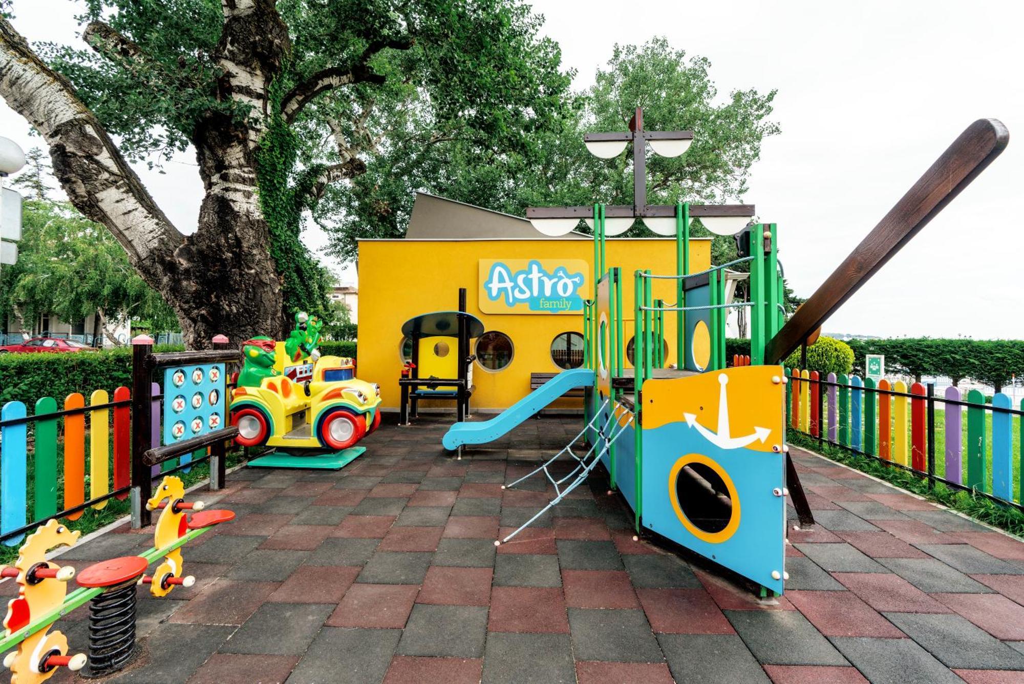 Aluasun Helios Beach オブゾー エクステリア 写真
